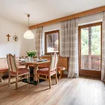 Zellner 3 * Альпбах