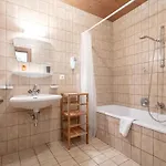 Zellner 3 *